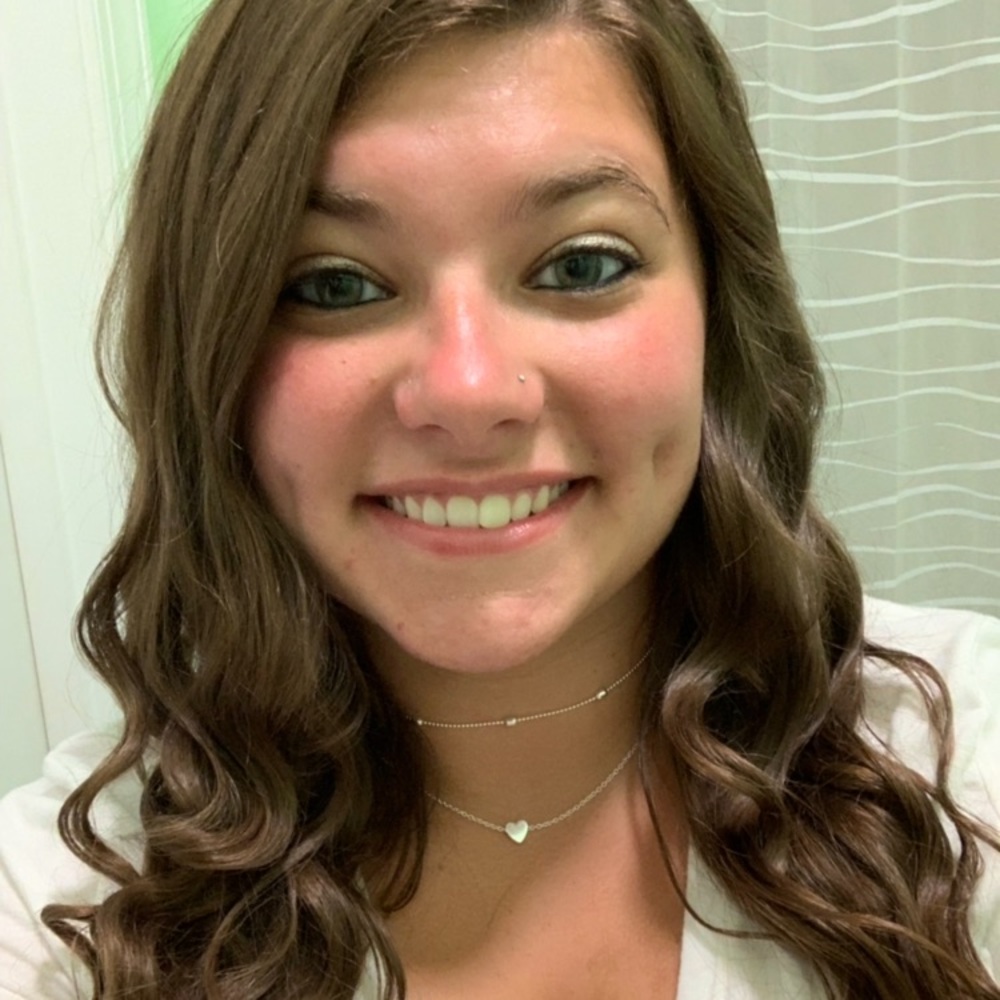 Meet your Posher, Hailey